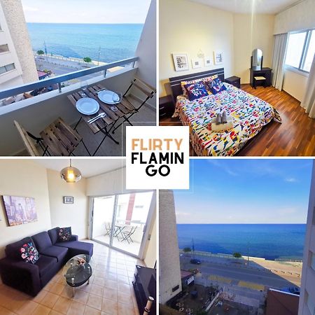 Flirty Flamingo Seaview Seafront Apartment Ларнака Екстериор снимка